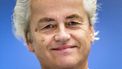 Op deze foto zie je Geert Wilders tijdens zijn proces.