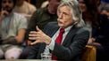 Analist Johan Derksen in de studio van het SBS-programma Vandaag Inside.