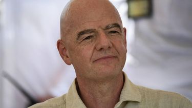 FIFA's president Gianni Infantino gestures during a visit to a sports complex in Cali, Colombia, on August 7, 2026.  
Jaime SALDARRIAGA / AFP