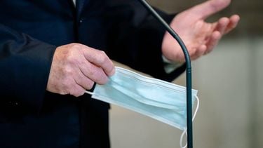 DEN HAAG - Jaap van Dissel, directeur van het Centrum Infectieziektebestrijding van het RIVM, tijdens een hoorzitting over de ontwikkelingen rond het coronavirus, voorafgaand aan het Kamerdebat. ANP BART MAAT