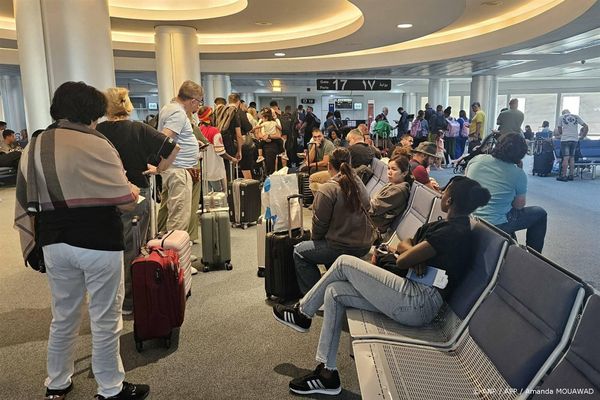 Passengers wait to board their flight at Beirut's International airport on September 28, 2024. The Israeli military vowed late on September 27, to prevent Iran from transferring weapons to Lebanese militant group Hezbollah through Beirut airport, saying its fighter jets were patrolling the skies above.
Amanda MOUAWAD / AFP