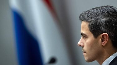 DEN HAAG - Minister-president Rob Jetten verdedigt zijn nieuwe minderheidskabinet in de Tweede Kamer op de tweede dag van het debat over de regeringsverklaring. Jetten beantwoordt de vragen die hem in eerste termijn zijn gesteld, waarna de Kamer moties kan indienen. REMKO DE WAAL / ANP