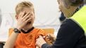 MEDEMBLIK - Mensen worden gevaccineerd tegen de HPV op een vaccinatielocatie van de GGD. De GGD GHOR Nederland wil de vaccinatiegraad verhogen naar aanleiding van de uitbraak van de mazelen in Eindhoven. ANP SANDER KONING