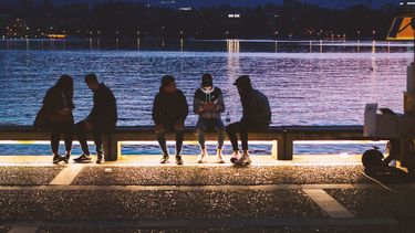 Generatie-Z Gen Z telefoon online snapchat