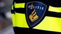 GRONINGEN - Politielogo op het operationeel uniform van een agent. Politie, politieagent. ANP  KOEN VAN WEEL