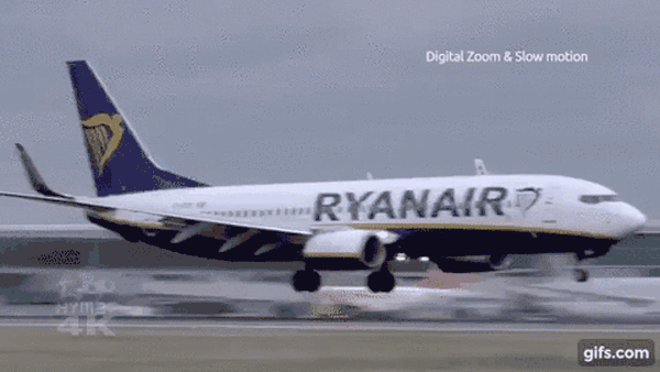 Ryanair vliegtuig verliest wiel, maakt noodlanding