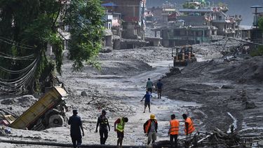 Rescue works continue at Trishuli Center in Nepal's Nuwakot district on August 30, 2026, after catastrophic flooding on the Nepal-Tibet border. The number of people missing in the catastrophic flood that sliced through the border area between Nepal and Tibet neared 3,000 on August 30, as rescuers scoured deep, leg-sucking mud for survivors.

Arun SANKAR / AFP