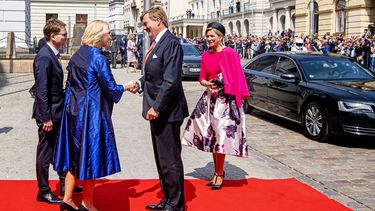 Koning benadrukt belang sterk Europa in Schwerin