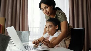 Alles over gentle parenting: dé opvoedtrend op TikTok