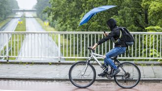 Limburg hoosbuien zomerse temperaturen zon