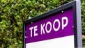 TIEL - Een te koop bord in de tuin van een woning tijdens de landelijke Open Huizen Dag van de NVM. Woningzoekers kunnen op deze dag zonder afspraak deelnemende woningen die te koop staan bezichtigen. ANP IRIS VAN DEN BROEK