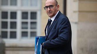 France's Interior Minister Laurent Nunez leaves after a meeting with France's Prime Minister Sebastien Lecornu after a search teams found the body of a child believed to be Lyhanna, an 11-year-old schoolgirl missing since May 29, 2026, at Matignon in Paris, on June 5, 2026. France's President Emmanuel Macron said today that there had been a “malfunction” that is “unacceptable” in the Lyhanna case, stating that “this is not a question of resources” but of “responsibilities” that will have to be determined by the administrative investigations.
SIMON WOHLFAHRT / AFP