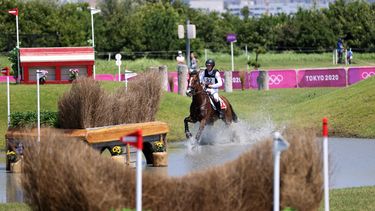 Zwitserse ruiter laat paard inslapen na zware valpartij Olympische Spelen