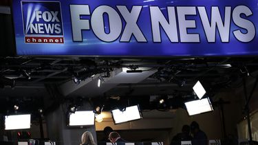 Fox News-presentator noemt zender propagandamachine