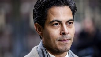 DEN HAAG - Rob Jetten, demissionair minister voor Klimaat en Energie, staat de pers te woord op het Binnenhof voorafgaand aan de wekelijkse ministerraad. ANP SEM VAN DER WAL