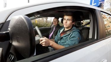 Zeventienjarigen mogen vanaf nu hun rijbewijs halen. / ANP