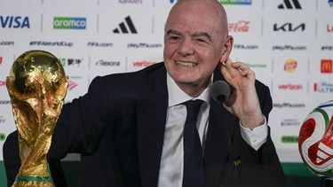 FIFA President Gianni Infantino gestures during a press conference with the World Cup trophy on the eve of the opening match of the 2026 World Cup football tournament at Mexico city stadium in Mexico City on June 10, 2026. 
Alfredo ESTRELLA / AFP