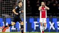 Van het glorieuze Ajax is een jaar later nog weinig over