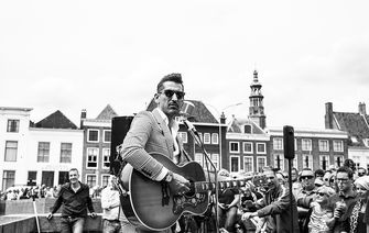 Danny Vera S Eeuwige Liefde Voor De Grote Magnolia
