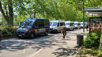 Er gaat een schokgolf door Frankrijk nadat een man vandaag in een park in het centrum van Annecy meerdere kinderen met een mes aanviel.