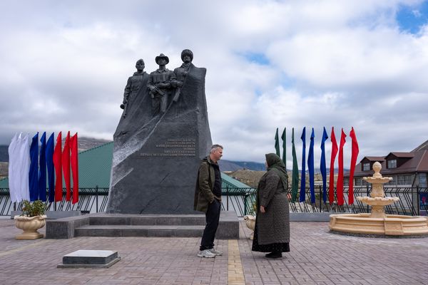 Onze man bij de vijand Thomas Erdbrink