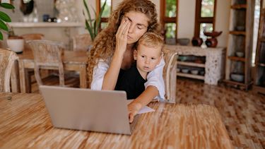 Stressverzuim blijft stijgen: vooral vrouwen vallen vaker en langer uit