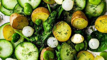 Wat eten we vandaag? Salade met zilverui, krieltjes en tuinbonen