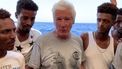 'Gere mag de migranten meenemen in zijn privéjet' 