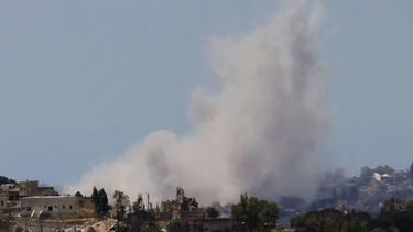 Smoke rises following an Israeli strike on the village of Zawtar al-Charkiyeh in southern Lebanon on May 24, 2026. Israeli strikes in Lebanon have continued despite a truce that came into effect on April 17, with Israel saying it is targeting Iran-backed Hezbollah.
AFP