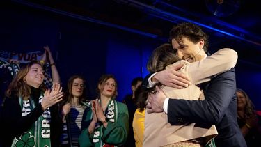LEIDEN - Politiek leider Jesse Klaver van GroenLinks-PvdA reageert in zalencentrum Scheltema op de voorlopige uitslag van de gemeenteraadsverkiezing. KOEN VAN WEEL / ANP
