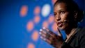 Een foto van Ayaan Hirsi Ali, een van de mensen op de lijst voor het initiatief tegen afrekencultuur.