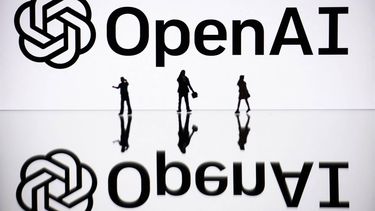 2023-10-30 09:31:26 This illustration photograph taken on October 30, 2023, in Mulhouse, eastern France, shows figurines next to a screen displaying a logo of OpenAI, a US artificial intelligence organisation. 
SEBASTIEN BOZON / AFP