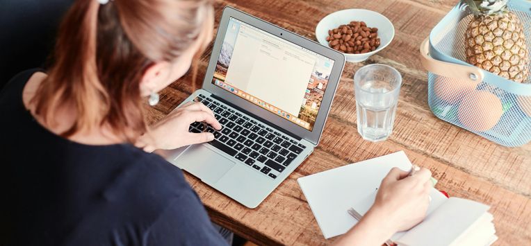 Hoge brandstofprijzen zorgen voor werkdilemma: mag je weigeren om naar kantoor te komen?