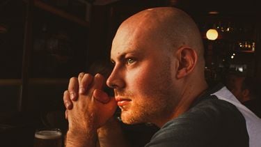 Danny (32) gaf een schilder een voorschot van 2000 euro voor materiaal: ‘Hij verscheen nooit’ opgelicht