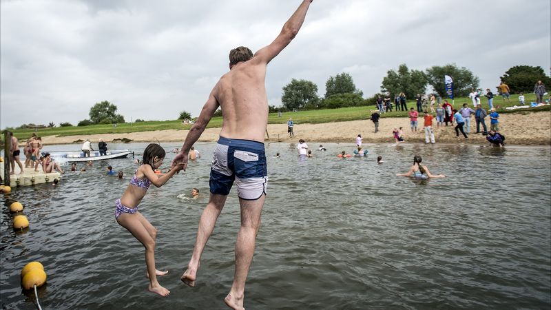Pas op met plonsen: op deze plekken kun je beter níet zwemmen