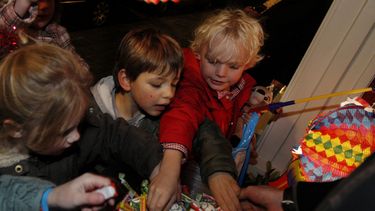 Dringend Advies Ga Met Sint Maarten Niet Met Je Kind Langs De Deuren