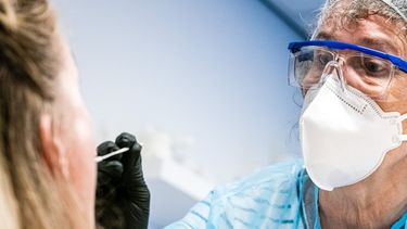 Aantal Coronagevallen Opnieuw Gestegen In Februari Weer Naar Feyenoord