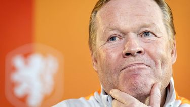 ZEIST - Bondscoach Ronald Koeman van het Nederlands elftal blikt vooruit op de oefeninterland tegen Ecuador. KOEN VAN WEEL / ANP
