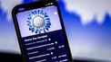 ILLUSTRATIEF - De mobiele app van Eneco met verbruikgegevens. De invoering van het prijsplafond leidt tot drukte bij de klantenservice van Eneco en andere energiebedrijven. Veel klanten zitten met vragen over het plafond en hun meterstanden. ANP REMKO DE WAAL