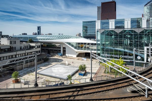 Nieuw trein- en metrostation geopend in Den Haag