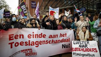 Mark Rutte toeslagenaffaire manifestatie toeslagenschandaal belastingdienst op1