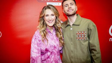 ROTTERDAM - Suzan & Freek op de rode loper voorafgaand aan de Qmusic Top 40 Awards Live. Tijdens een show in Rotterdam Ahoy werden er in verschillende categorieen aan artiesten prijzen uitgereikt. ANP ROBIN UTRECHT