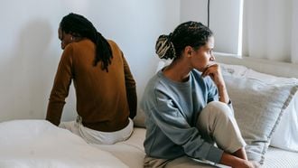 4 seksuologen sekstrends Opgebiecht: ‘Ik heb orgastische hoofdpijn, dus fake elk orgasme'