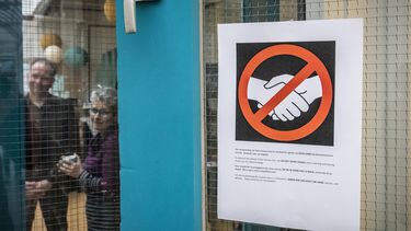 Tweede Kamer sluit deuren, besmettingen in Groningen 
