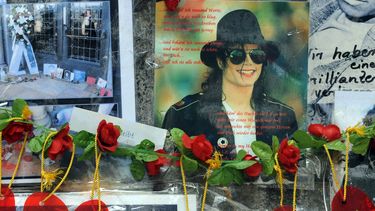Een gedenkplaats voor Michael Jackson.