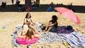 strand zomerweer Scheveningen