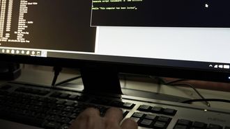 CULEMBORG - Stockbeeld ter illustratie rondom ransomware, zogenoemde gijzelsoftware die bestanden op computers versleutelt en pas tegen betaling weer vrijgeeft. Tienduizenden computers over de hele wereld zijn reeds getroffen door de kwaadaardige software. ANP  JEROEN JUMELET