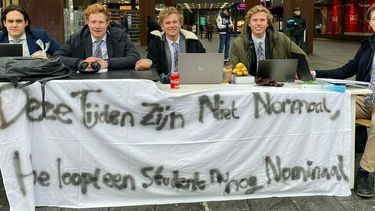 Vijf studenten van de TU Eindhoven voeren actie