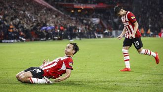 EINDHOVEN - (l-r) Kodai Sano van PSV Eindhoven viert het maken van de 2-1 en Esmir Bajraktarevic van PSV Eindhoven tijdens de Nederlandse Eredivisie wedstrijd tussen PSV Eindhoven en Sparta Rotterdam in het Philips stadion op 13 september 2026 in Eindhoven, Nederland. MAURICE VAN STEEN / ANP