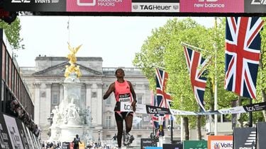 Ethiopia's Tigst Assefa crosses the line to win the women's race in a new women's only world record at the 2026 London Marathon in central London on April 26, 2026. 
JUSTIN TALLIS / AFP